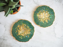 Iridescent Emerald Green Geode Resin Coasters - Iridescent Emerald Green Resin Coaster Set - Iridescent Green Geode Coaster Set Handmade - Emerald Green Resin Coasters