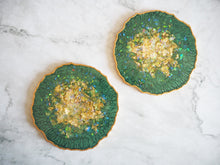 Iridescent Emerald Green Geode Resin Coasters - Iridescent Emerald Green Resin Coaster Set - Iridescent Green Geode Coaster Set Handmade - Emerald Green Iridescent Coasters