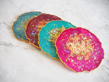 Iridescent Magenta Geode Resin Coaster Set - Magenta Resin Coasters - Sparkly Magenta Geode Coasters - Sparkly Magenta Geode Coaster Set - Pink Coaster Set - Magenta Geode Resin Coaster Set