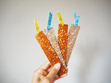 sparkly gifts for bookworm