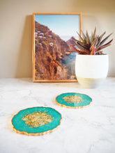 Jade Green Resin Geode Coaster Set - Jade Green Geode Placemat Set - Jade Green Resin Coasters - Jade Green Handmade Coaster Set - Handmade Jade Green Resin Coasters