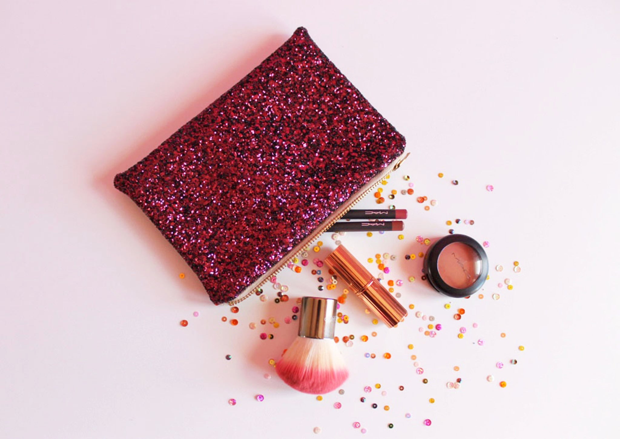 Følelse Bloom Ekspedient Plum Glitter Makeup Bag – Suki Sabur