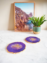 Purple Geode Resin Coasters - Iridescent Geode Resin Placemats - Geode Iridescent Purple Coaster Sets - Purple Handmade Home Decor - Handmade Purple Gold Home Decor UK - Gifts For Home Handmade
