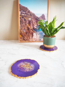 Purple Geode Resin Coasters - Purple Iridescent Geode Coasters - Purple Iridescent Resin Geode Coaster Set - Purple Iridescent Resin Coasters - Purple Home Decor UK Handmade