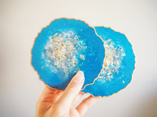 blue geode resin placemat set