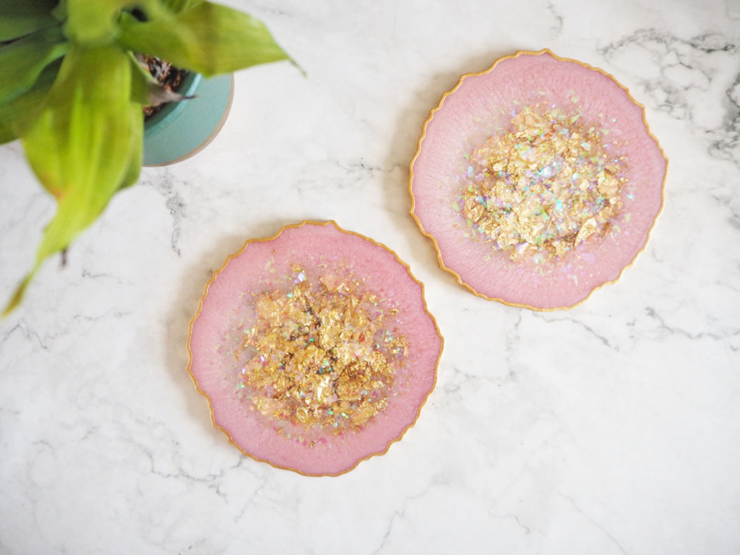 Light Pink Geode Resin Coaster Set - Pastel Pink Geode Coaster Set - Sparkly Pastel Pink Coasters - Sparkly Pastel Pink Geode Coasters - Geode Coaster Set For Home - Light Pink Geode Coasters