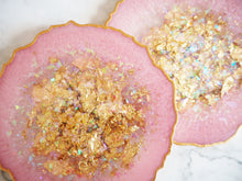 Light Pink Geode Coaster Set - Light Pink Resin Coasters Handmade - Light Pink Geode Resin Coaster Set - Sparkly Pink Coasters