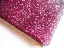 sparkly pink purse